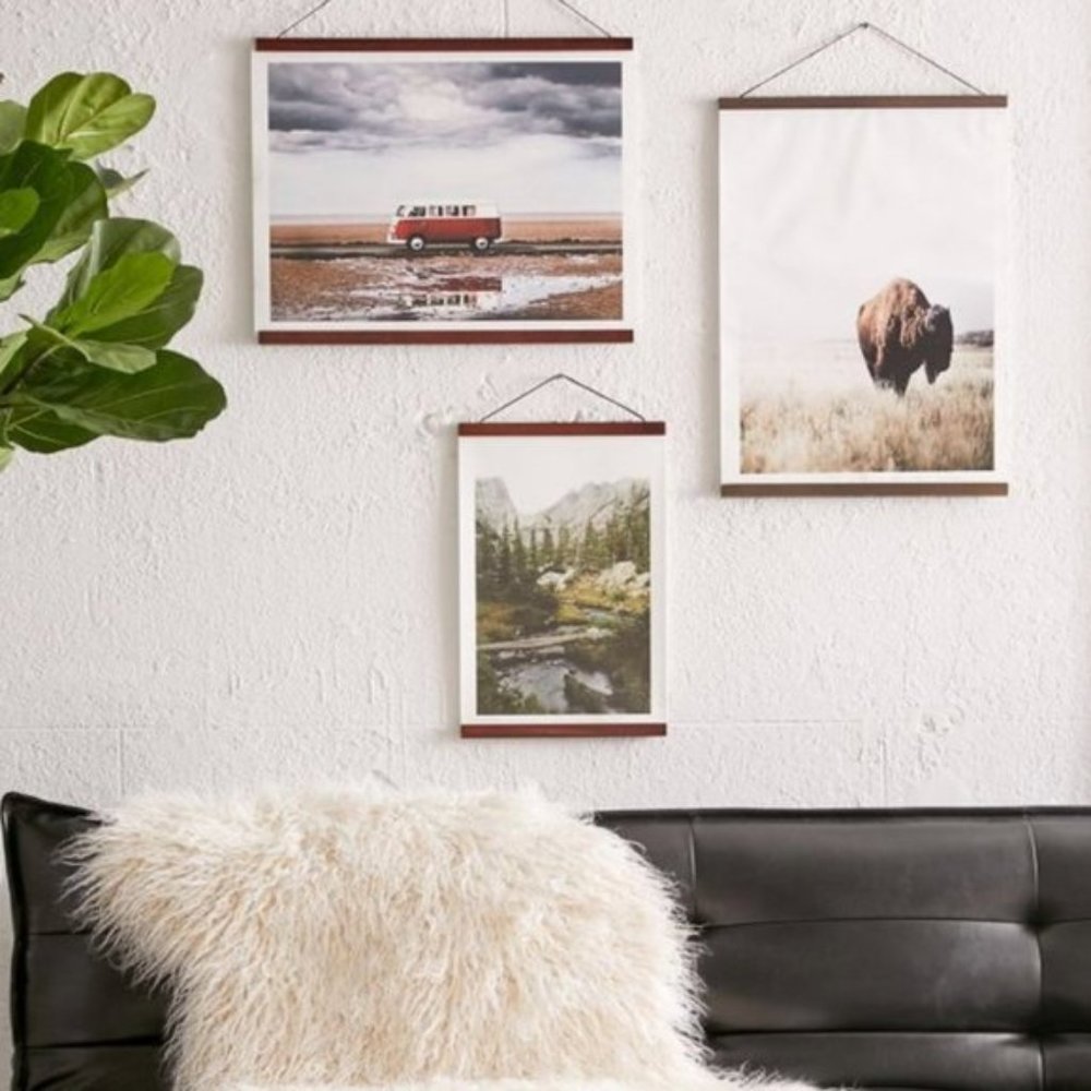 NWT Urban Outfitters Wooden Print Dowel Hanger